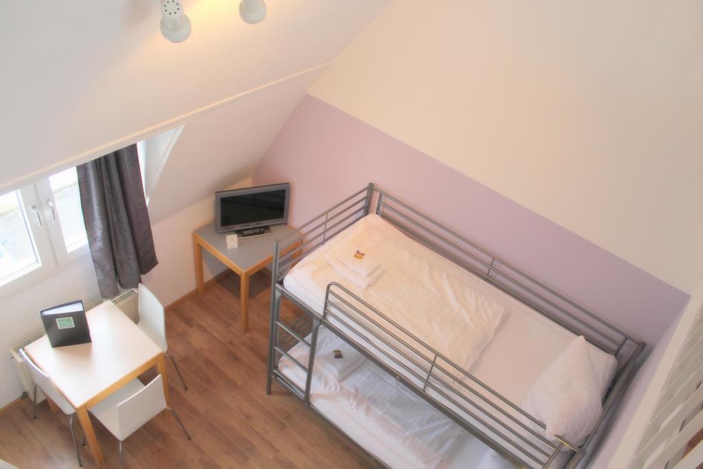 Stayinn Hostel Und Gaestehaus Freiburg im Breisgau Kamer foto